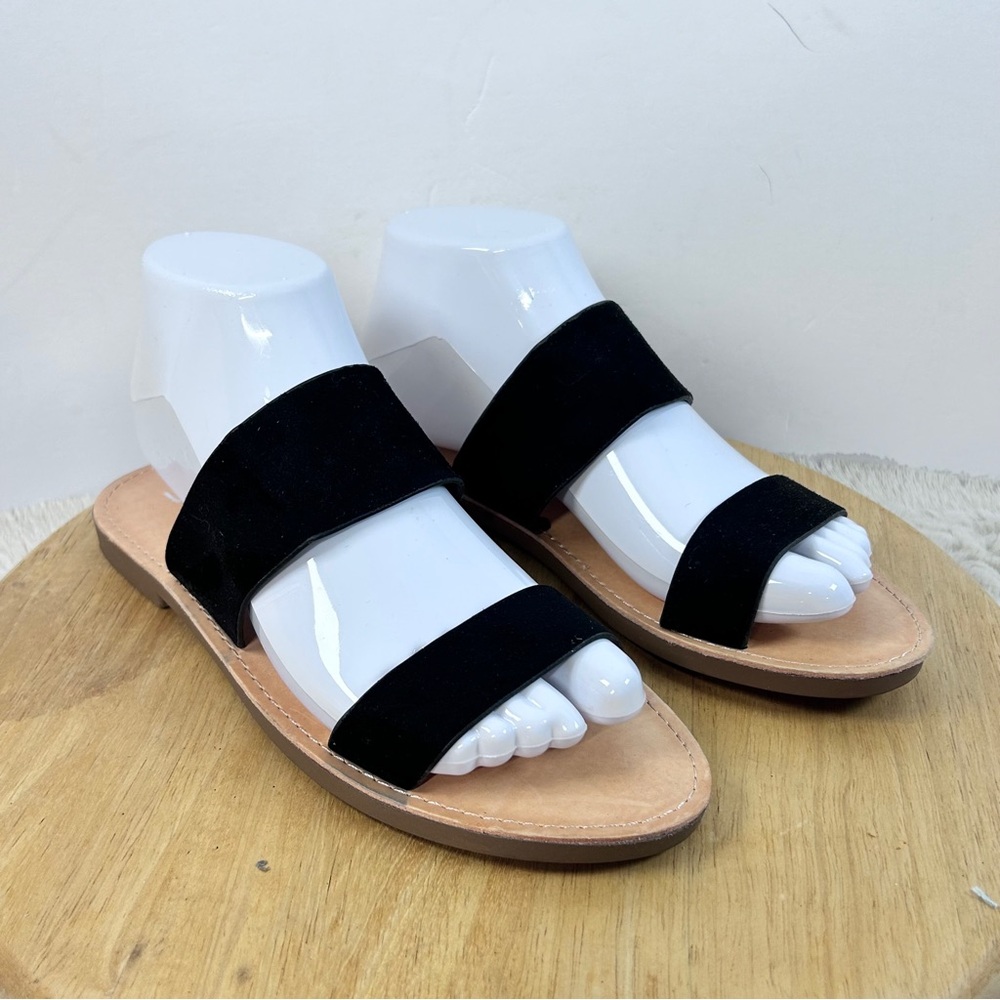 Soda Black and Tan Slide Sandals